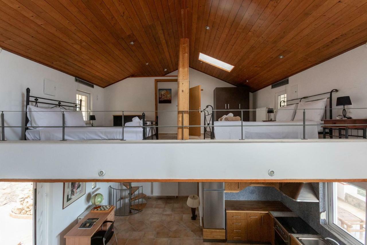 Kastelas Country house